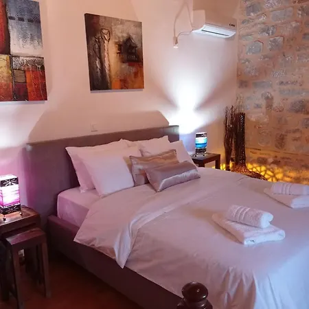 Mani Blue Tower Apartment *